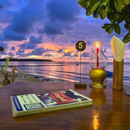 Ao Thong Beach Resort Bang Sak Buitenkant foto