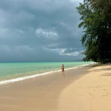 Ao Thong Beach Resort Bang Sak Buitenkant foto