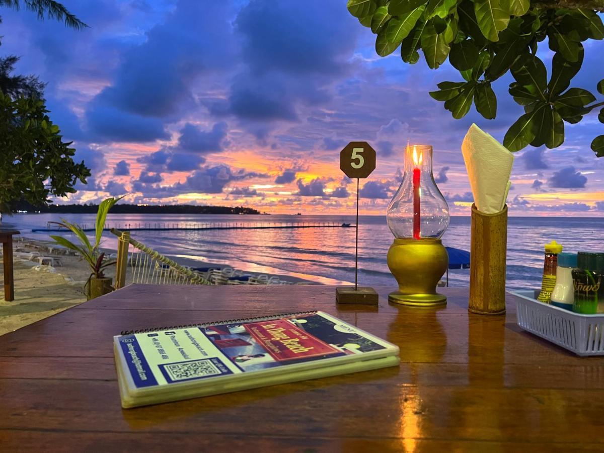 Ao Thong Beach Resort Bang Sak Buitenkant foto