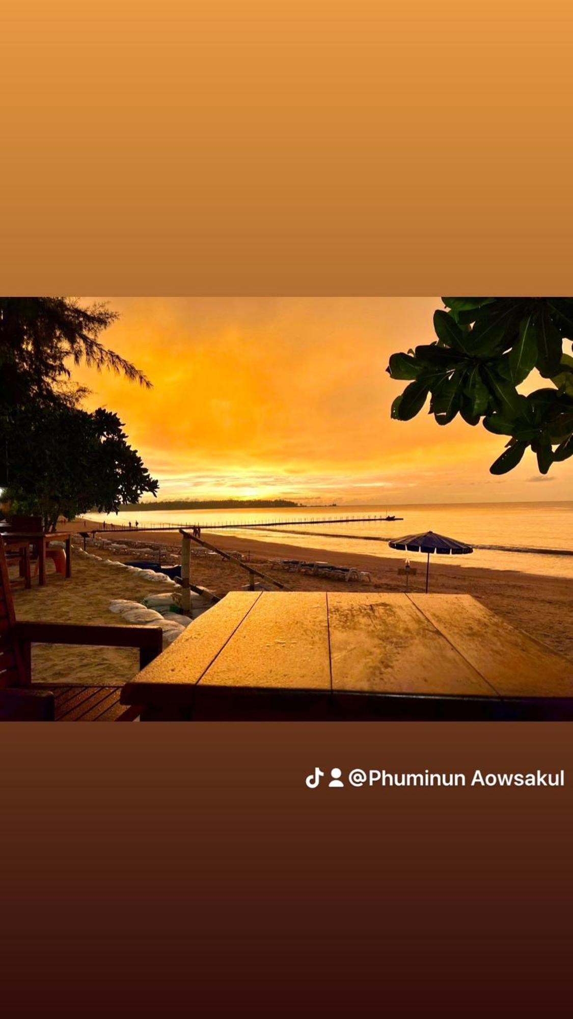 Ao Thong Beach Resort Bang Sak Buitenkant foto